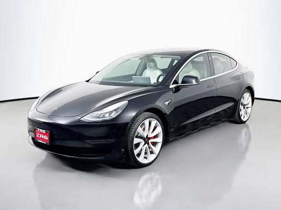 TESLA MODEL 3 2018 5YJ3E1EB5JF081806 image